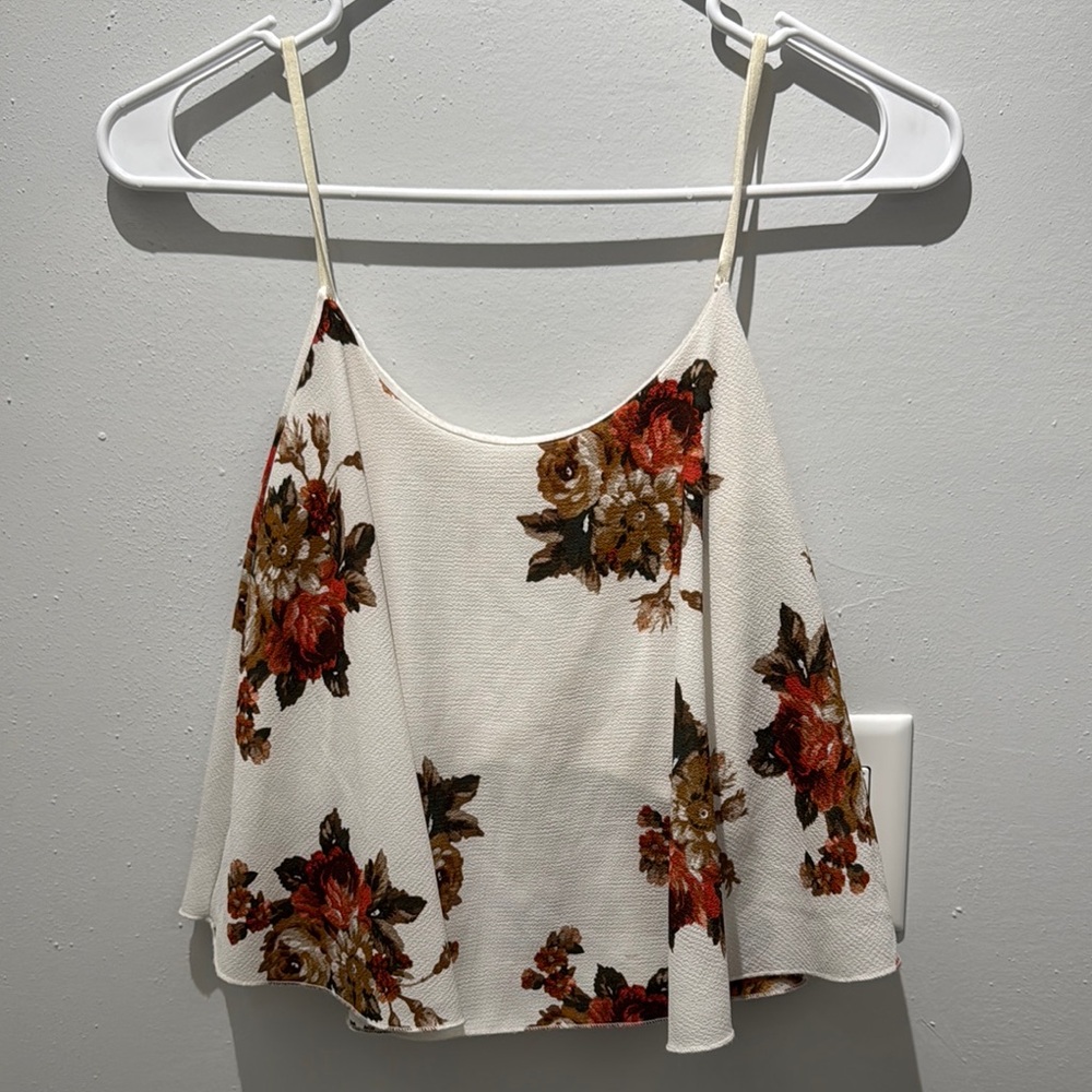 No Boundaries White and Red Sleeveless Crop Camisole